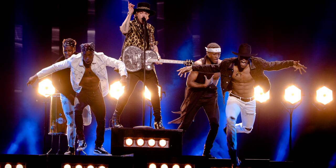 'Meer interactie Waylon met dansers in nieuwe versie Songfestivaloptreden'