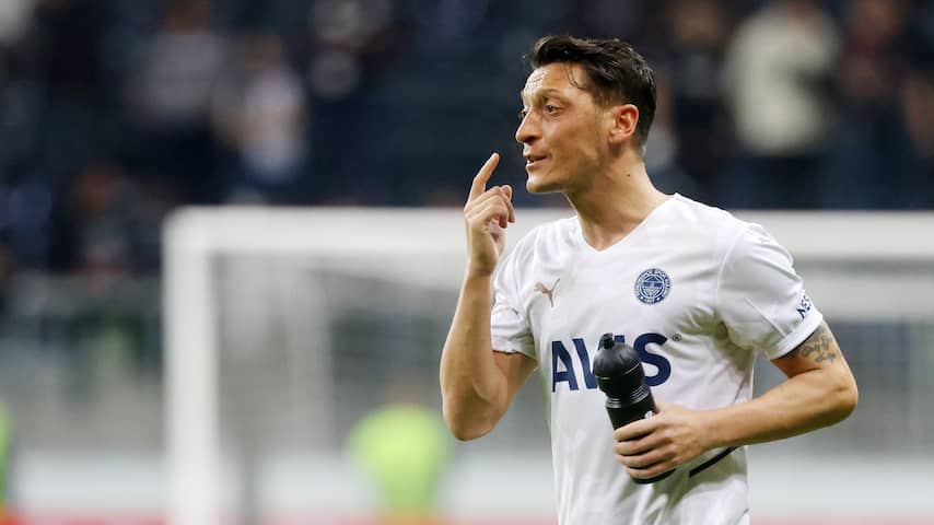 Mesut Özil