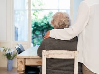 'Doorbraak voor dementiemedicijn vindt hopelijk binnen tien jaar plaats'