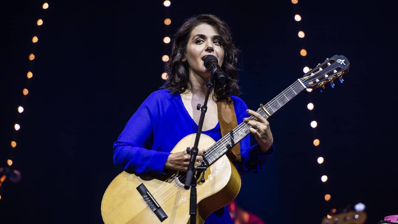 British singer Katie Melua gave birth to a boy |  Backbiting