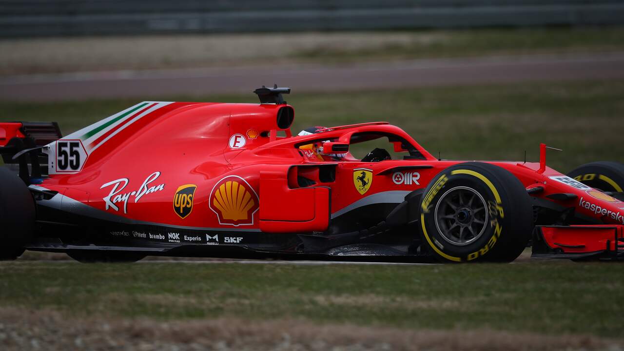 Het aantal officiële testdagen in de Formule 1 wordt dit seizoen van zes naar drie gehalveerd. Om Sainz toch aan zijn nieuwe auto te laten wennen, stuurde Ferrari hem met een auto uit 2018 op pad.