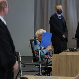 101-jarige ex-kampbewaker krijgt vijf jaar cel in Duitsland
