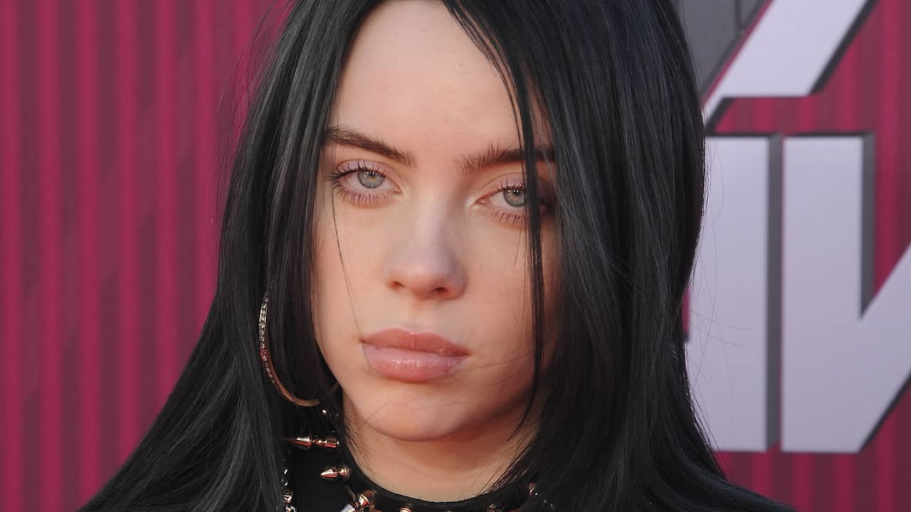 Billie Eilish was depressed and had suicidal thoughts - Teller Report