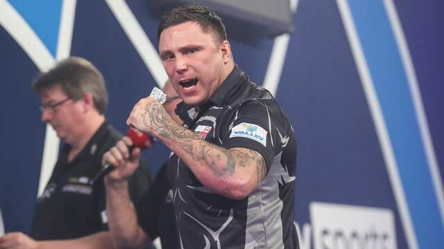 Gerwyn Price luisterde zijn eerste wereldtitel bijna op met een negendarter.