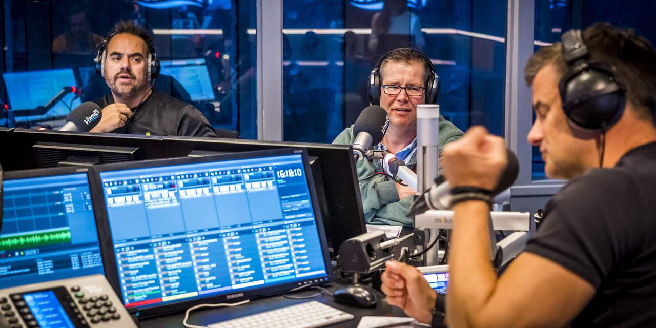Dj-stoelendans en onzekerheid over voortbestaan op FM: dit speelt er