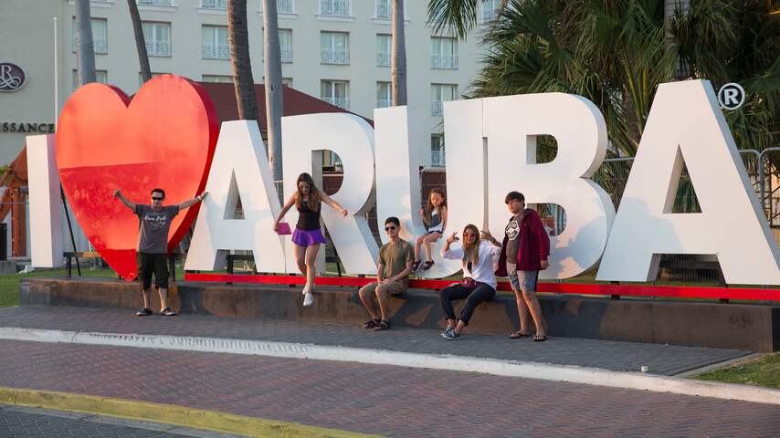 Aruba stelt mondkapje niet langer verplicht voor gevaccineerden