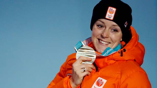 Na de 1500 meter en de ploegachtervolging in Sochi is dit het derde olympisch goud voor Ter Mors
