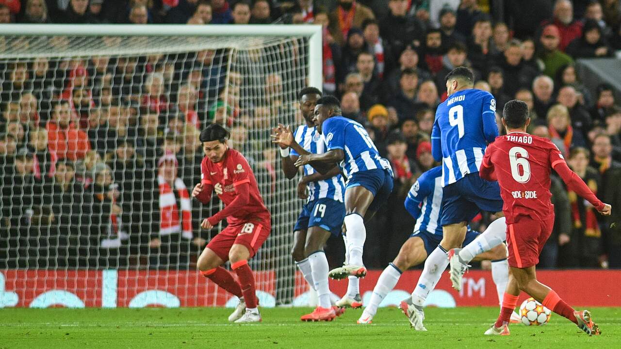 Thiago maakte de 1-0 voor Liverpool.