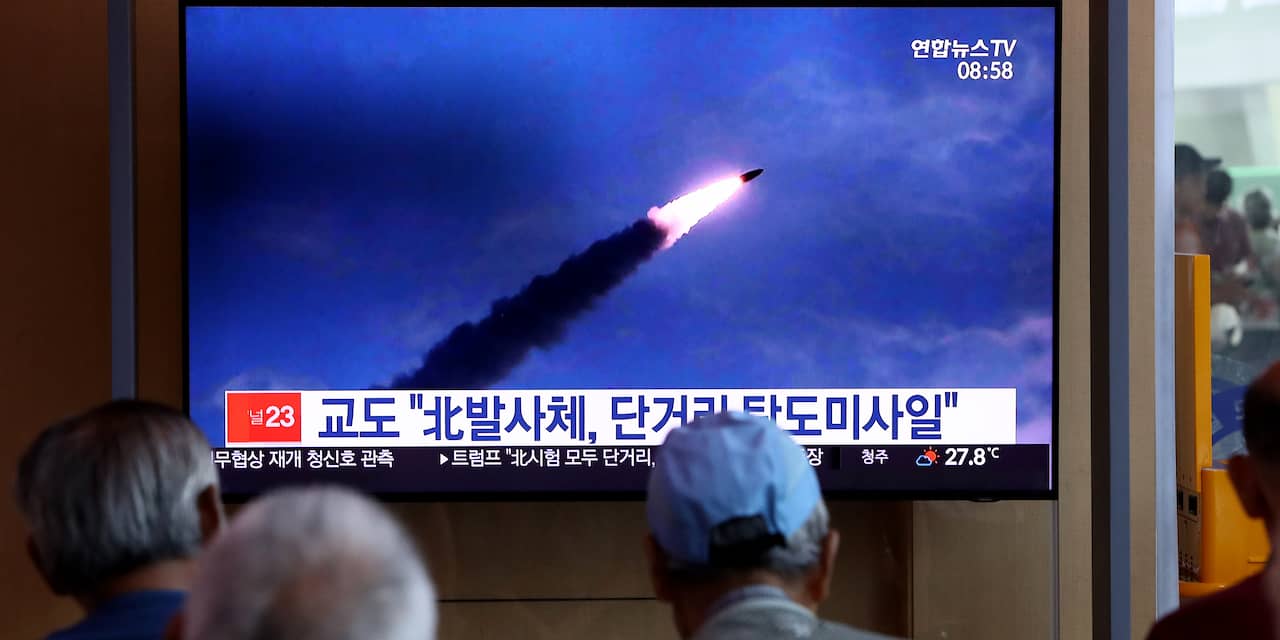 Noord-Korea vuurt opnieuw twee raketten af die in Japanse Zee landen