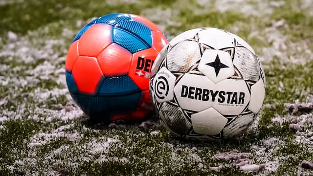 Wordt de witte bal komend weekend ingeruild voor een oranje exemplaar? Vorige maand gebeurde dat al bij Sparta Rotterdam-PSV.
