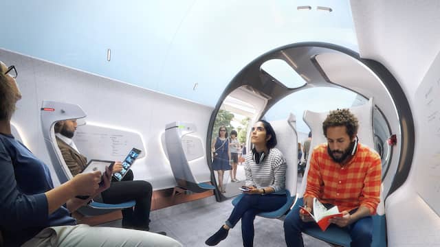Doordat de voertuigen kunnen overhellen, ben je volgens Hardt Hyperloop comfortabel onderweg.