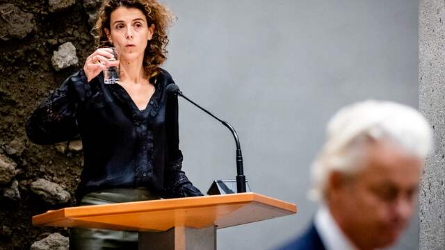 Sophie Hermans (VVD) en Geert Wilders (PVV) op de eerste dag van de Algemene Politieke Beschouwingen.