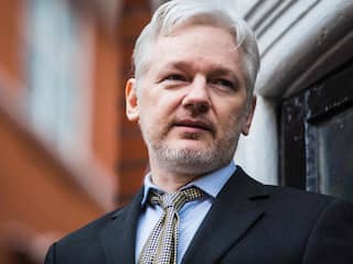 Assange blijft voorlopig op ambassade van Ecuador