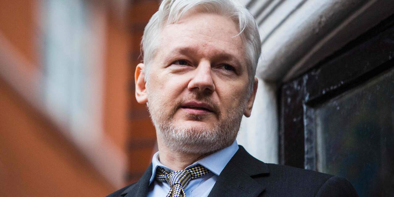Zweedse aanklager wil Assange nog steeds ondervragen in Londen