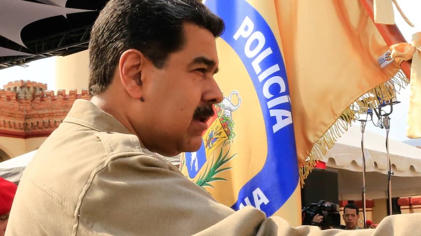 Zittende president Maduro mobiliseert eigen achterban in Venezuela