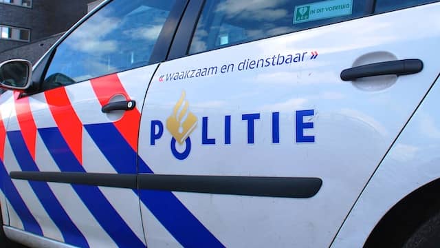 Vijf jongeren gewond bij auto-ongeluk. Vijf jongeren gewond bij auto-ongeluk.