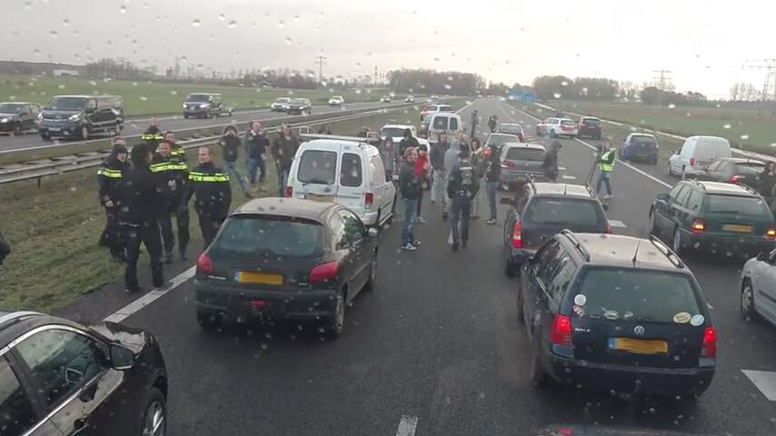 Protest op snelweg naar Dokkum