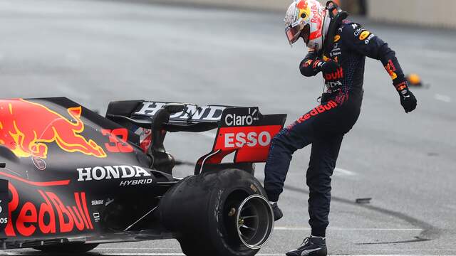 De klapband van Max Verstappen in Azerbeidzjan was zeer kostbaar.