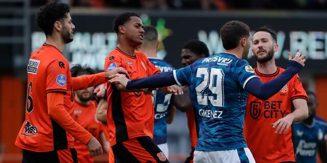 Feyenoord Stelt Drie Dagen Voor Klassieker Teleur Met Gelijkspel Bij FC ...