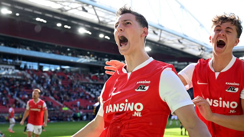 AZ knokt zich langs concurrent FC Twente en mag blijven hopen op derde plaats