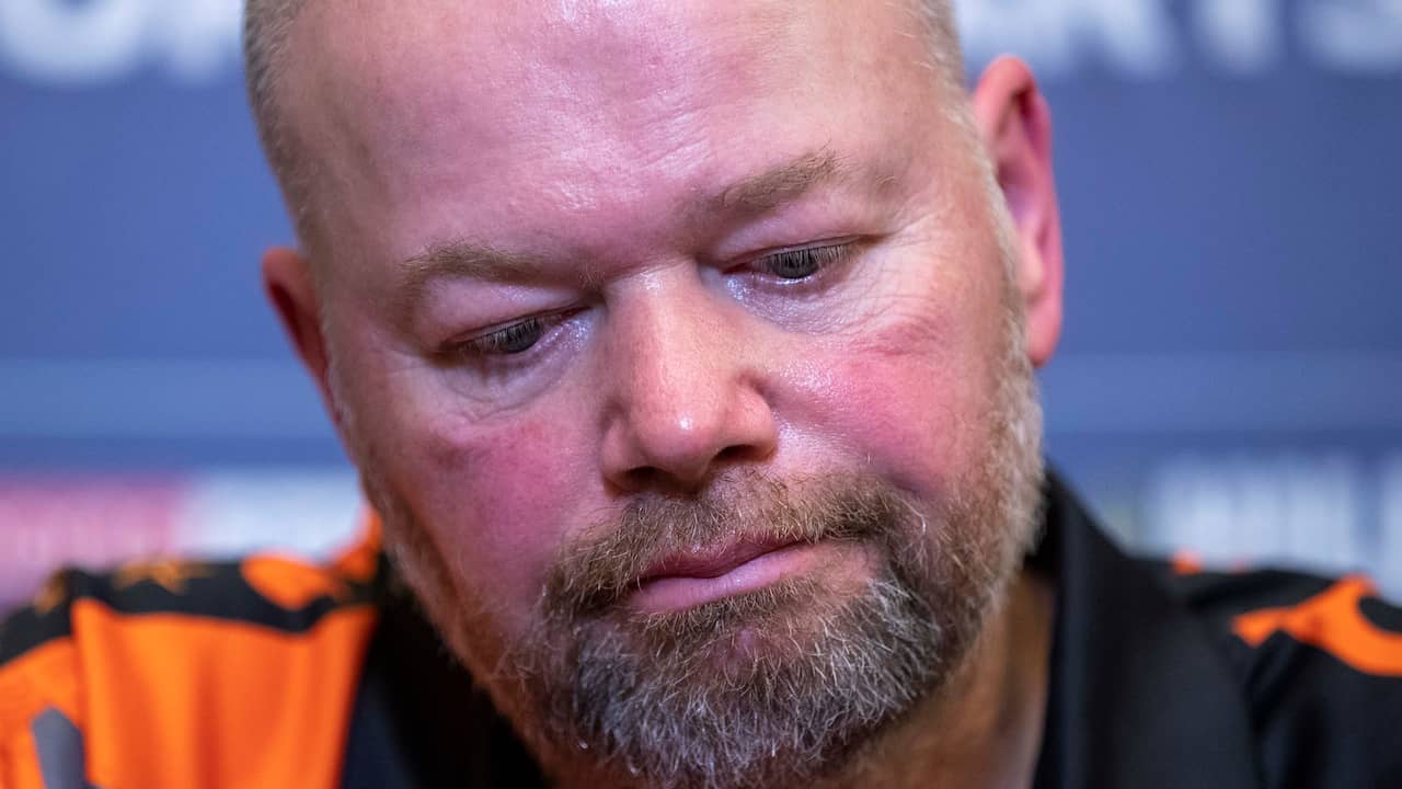 Ode aan Van Barneveld: 'Het universum heeft het op hem voorzien'