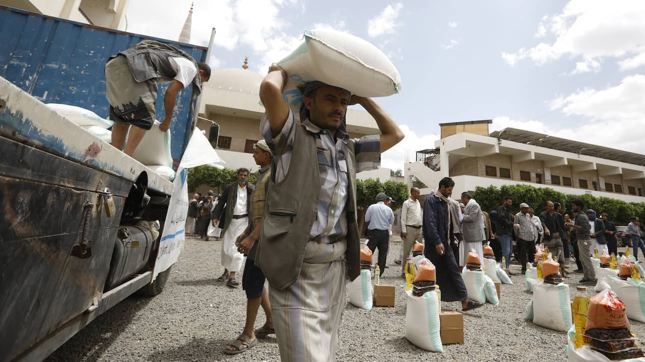 Number of people suffering from hunger more than doubles since the start of the corona crisis  NOW