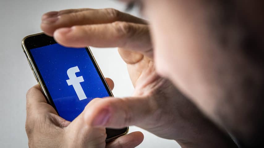 Facebook schorst analysebedrijf vanwege mogelijk datamisbruik
