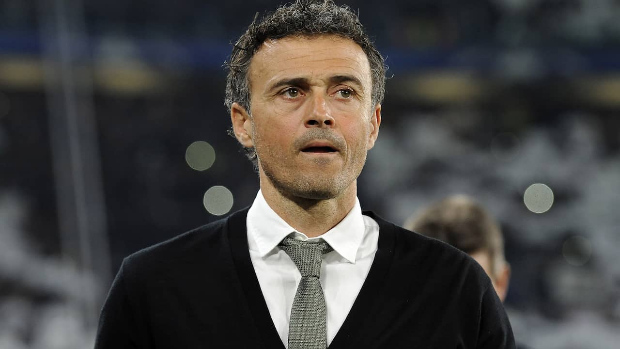 Luis Enrique quits Spain as national coach due to private problems