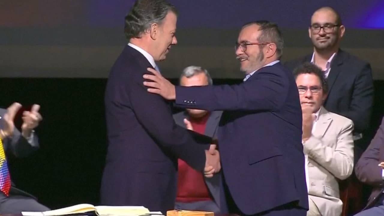 Regering Colombia en FARC tekenen nieuw vredesakkoord
