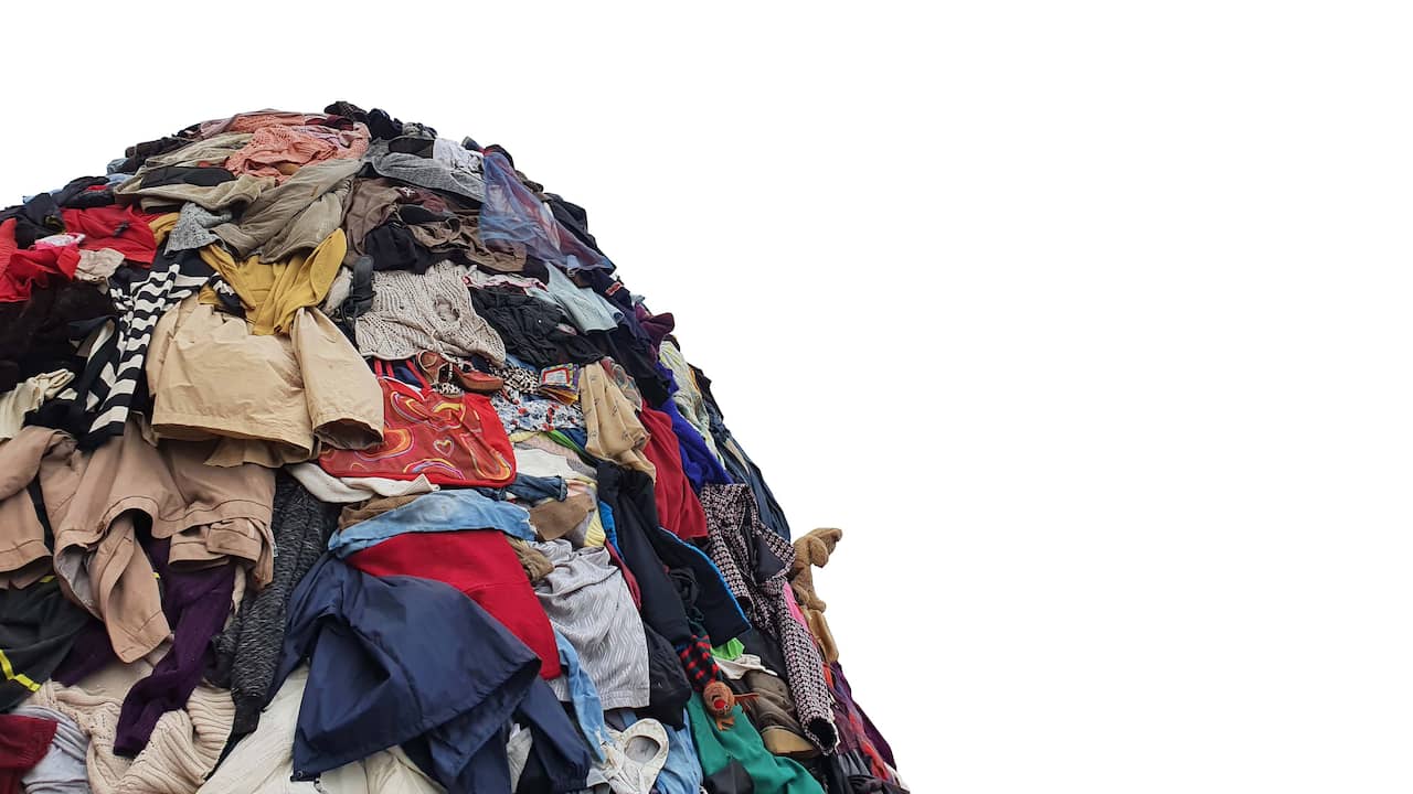 Bijproduct Dageraad Herstellen Toename export afgedankte kleding uit EU bezorgt Afrika en Azië problemen |  Economie | NU.nl