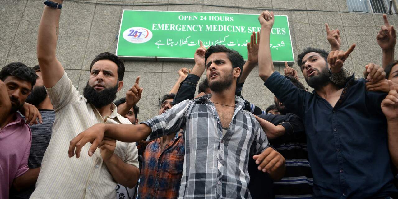 'Zeker dertig gewonden gevallen bij protesten in Kasjmir'