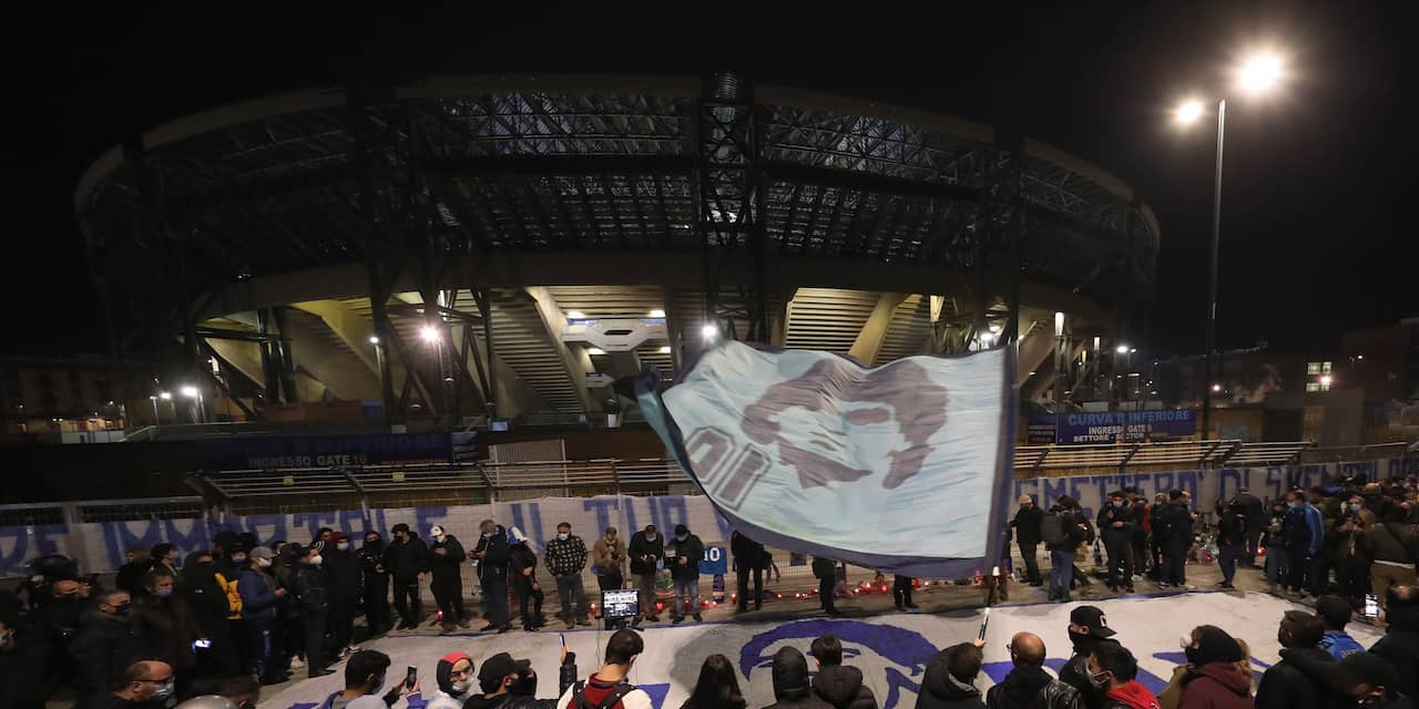 Voorzitter belooft dat Napoli-stadion vernoemd wordt naar Maradona