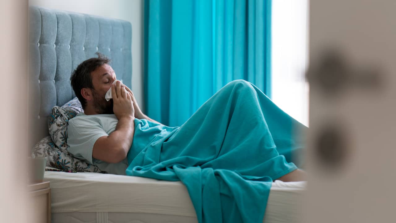 Does male flu really exist or are men preoccupied with it?  |  general