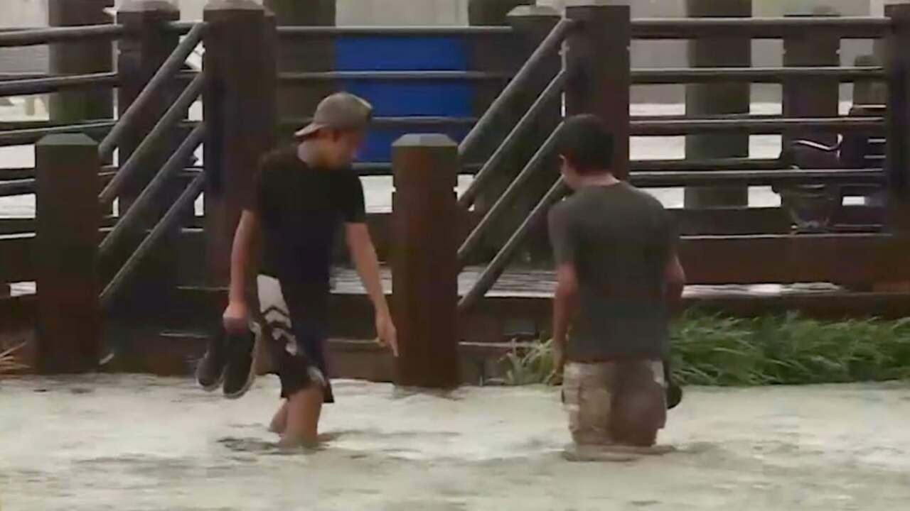 Beeld uit video: Straten blank in North Carolina door storm Florence