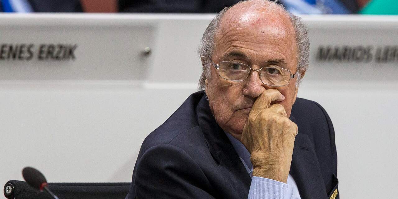 'FIFA overhandigt data uit kantoor Blatter aan Zwitserse autoriteiten'