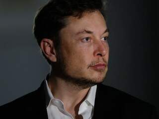 'Beurswaakhond SEC onderzoekt Tesla-tweets van Elon Musk'