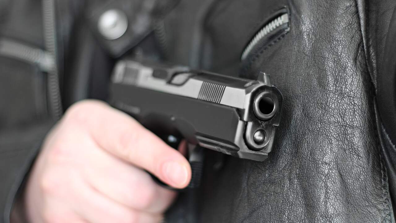 Beeld uit video: Vijf schietpartijen in korte tijd: wat is er aan de hand in Amsterdam?