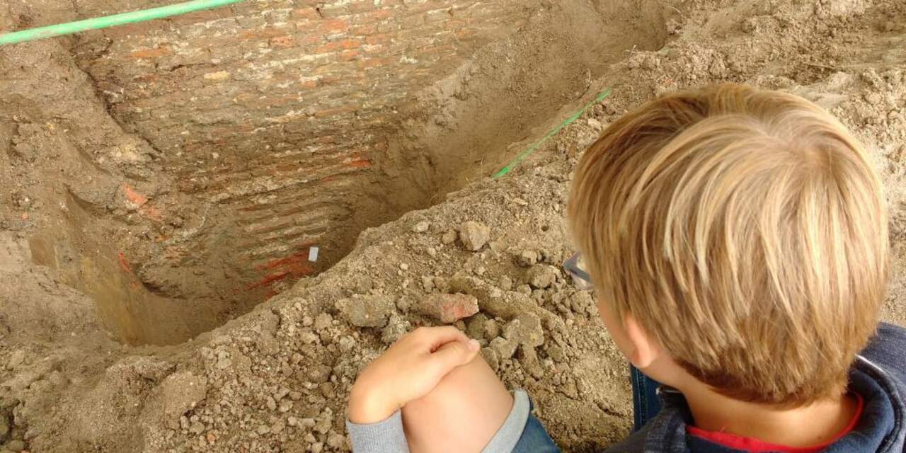 Archeologische dienst rondt onderzoek gevonden stadsmuur Gerengracht af