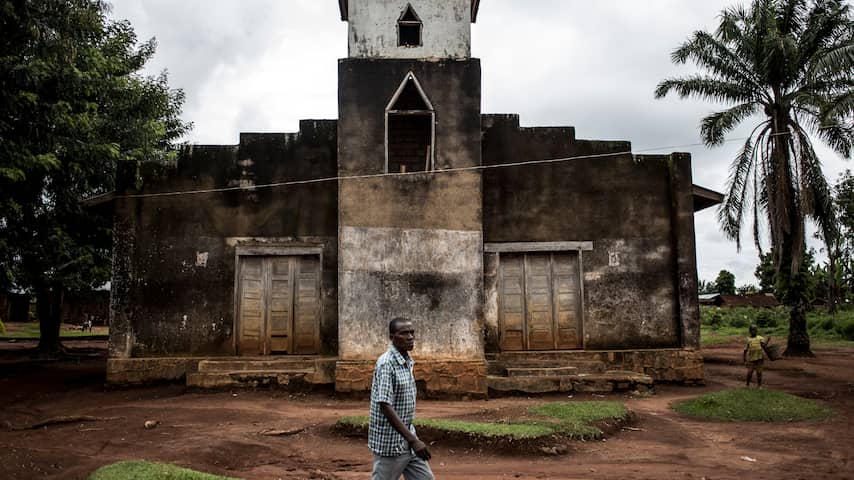 Ebola-uitbraak Congo is moeilijk te beteugelen en verspreidt zich snel