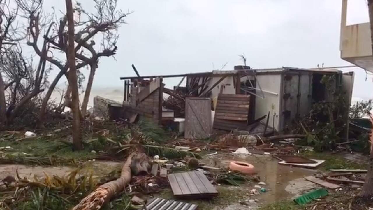 Beelden tonen verwoestende gevolgen orkaan Irma op Sint Maarten