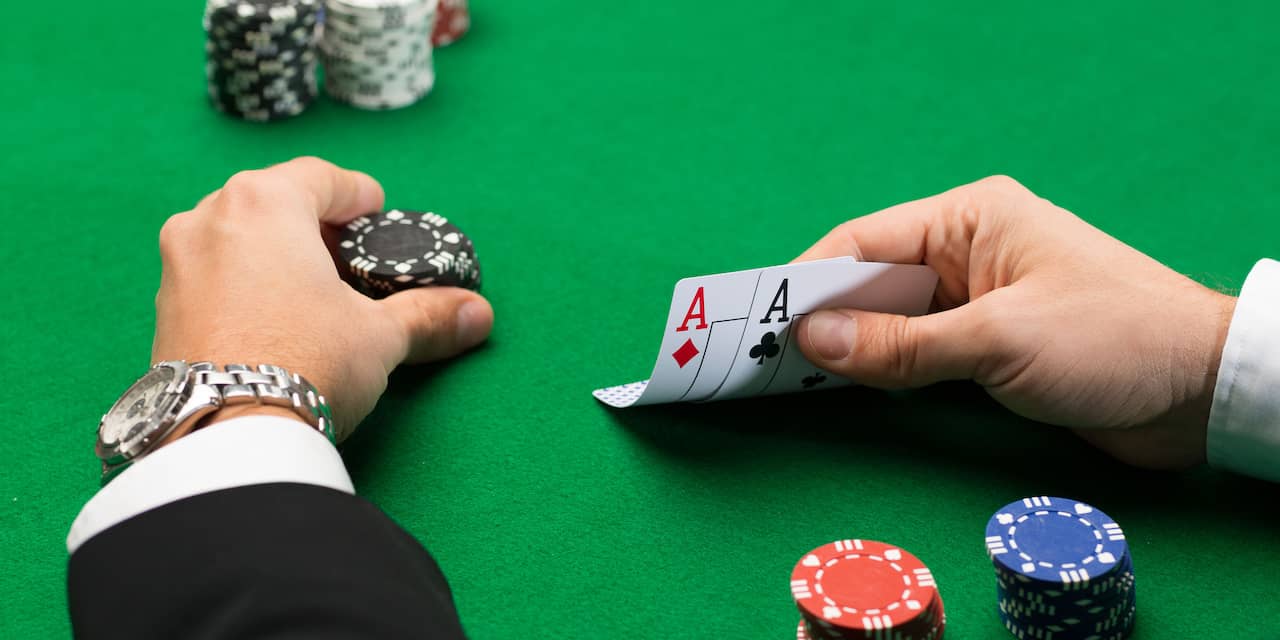 Moederbedrijf van PokerStars beboet voor illegaal aanbieden van poker