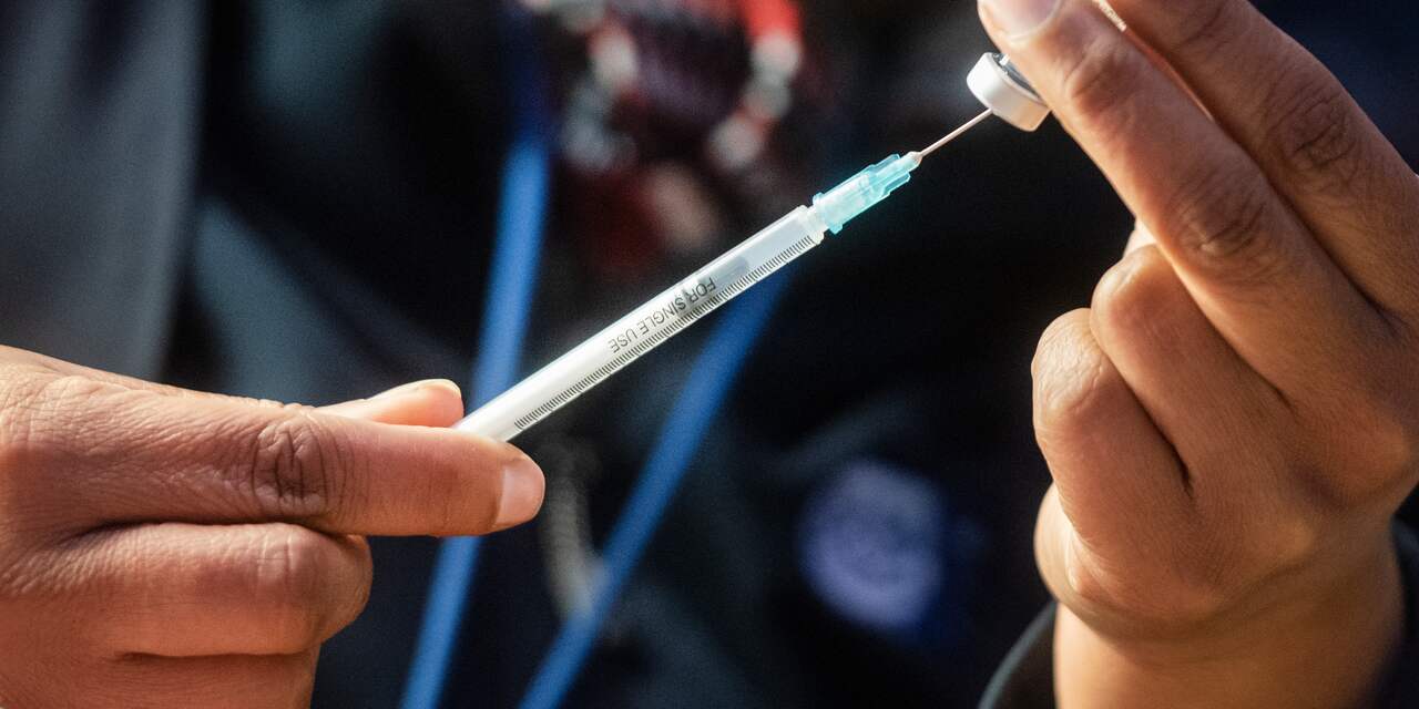 Zuid-Afrika: Nog geen indicatie dat vaccins niet werken tegen nieuwe variant