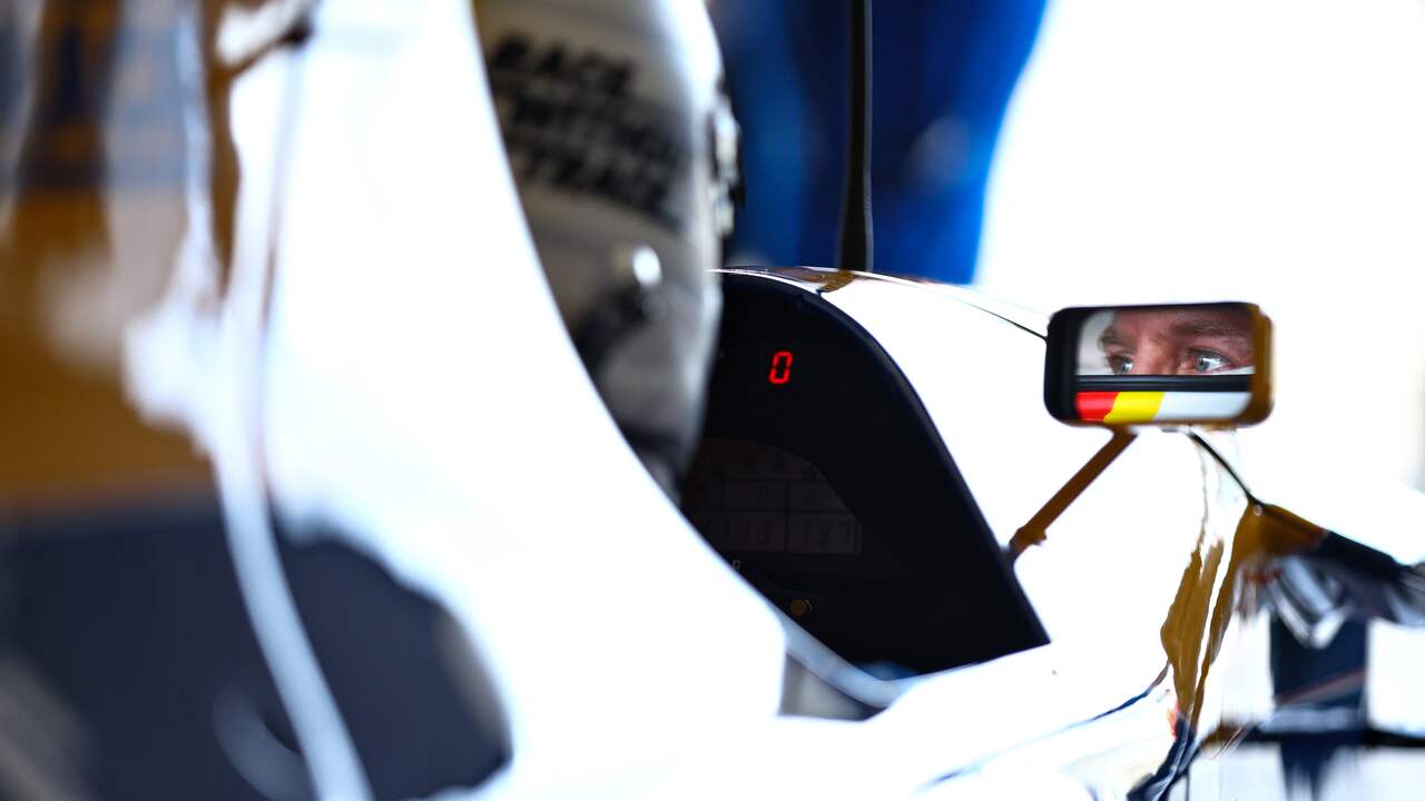 Tijdens de Grand Prix van dit jaar stapt Sebastian Vettel weer 'gewoon' in de Aston Martin. De race begon om 16.00 uur (Nederlandse tijd).