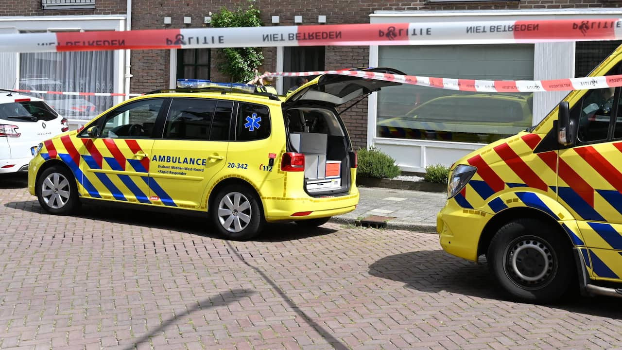 Man In Zorgwekkende Toestand Naar Ziekenhuis Na Steekpartij In ...