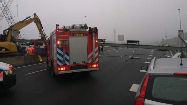 Werkzaamheden A9 komend weekend hervat na fataal ongeluk. Werkzaamheden A9 komend weekend hervat na fataal ongeluk.