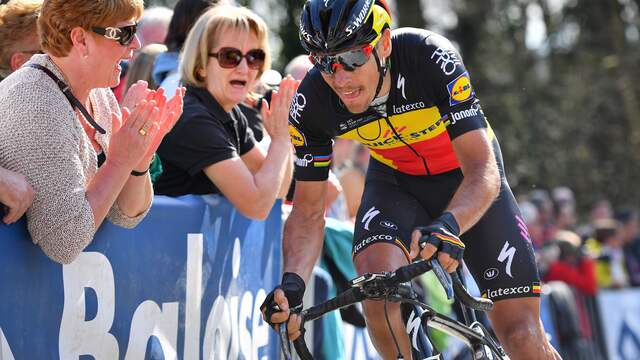 Liveblog: Gilbert wint na geweldige solo Ronde van Vlaanderen (gesloten)
