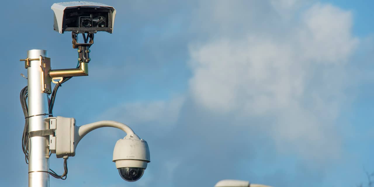 Camera's in Kanaleneiland moeten overlast jongeren voorkomen: hier komen ze te hangen