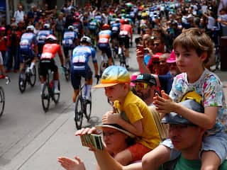 Live | Bekijk hier de actuele koerssituatie in de dertiende etappe van de Giro