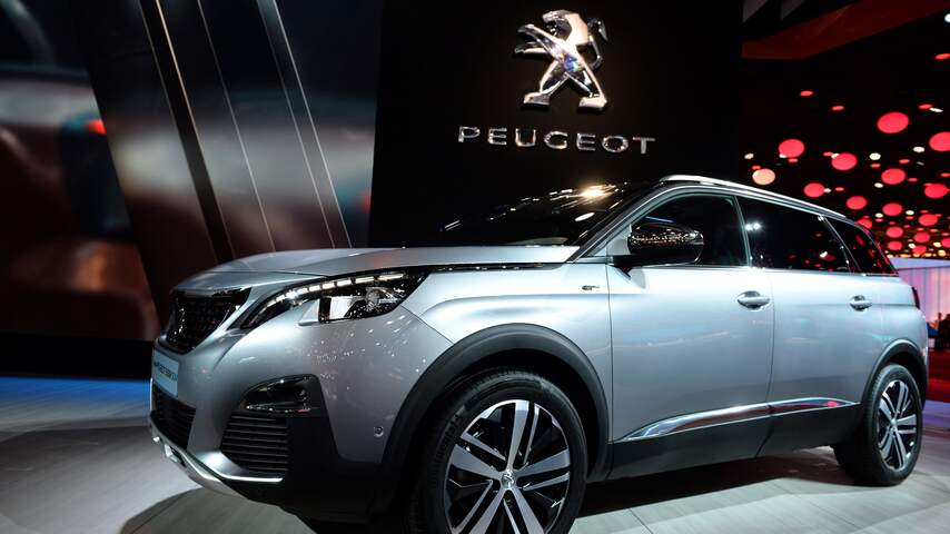 Peugeot wil aantal showrooms in Nederland met een derde terugbrengen
