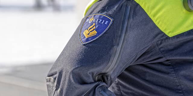 Dappere motorrijder gaat achter fietsendief aan in Breda maar botst tegen auto